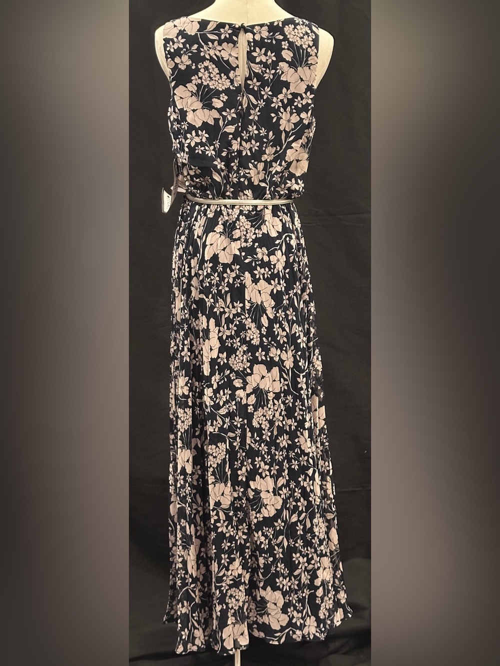 Jessica Howard Midnight NavyFloral Pleated Maxi Skirt with Cream Print - Picture 2 of 10